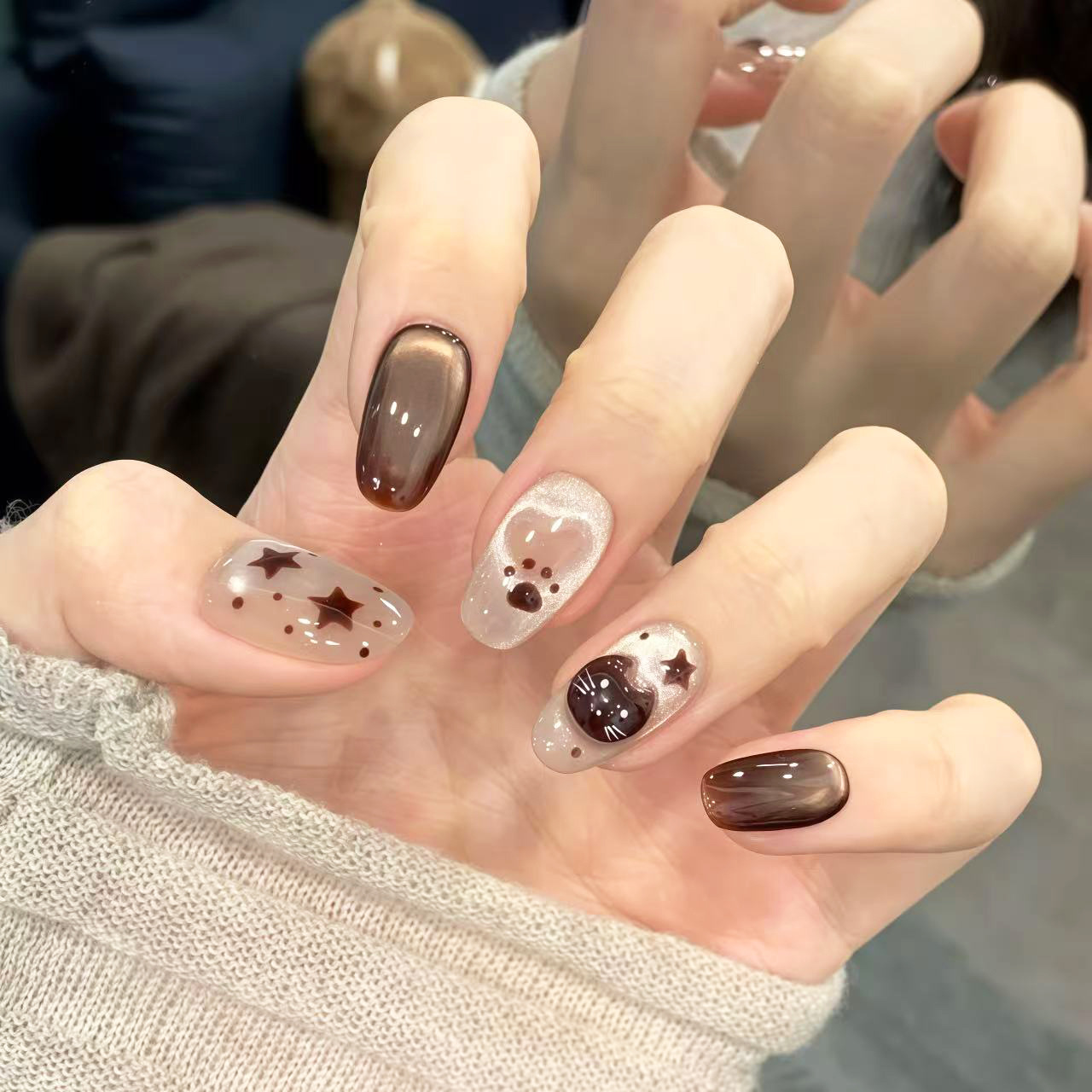 Nail Art Cat Eye - 24 Stück Herbst-Stil Mittellange Ovale Niedliche