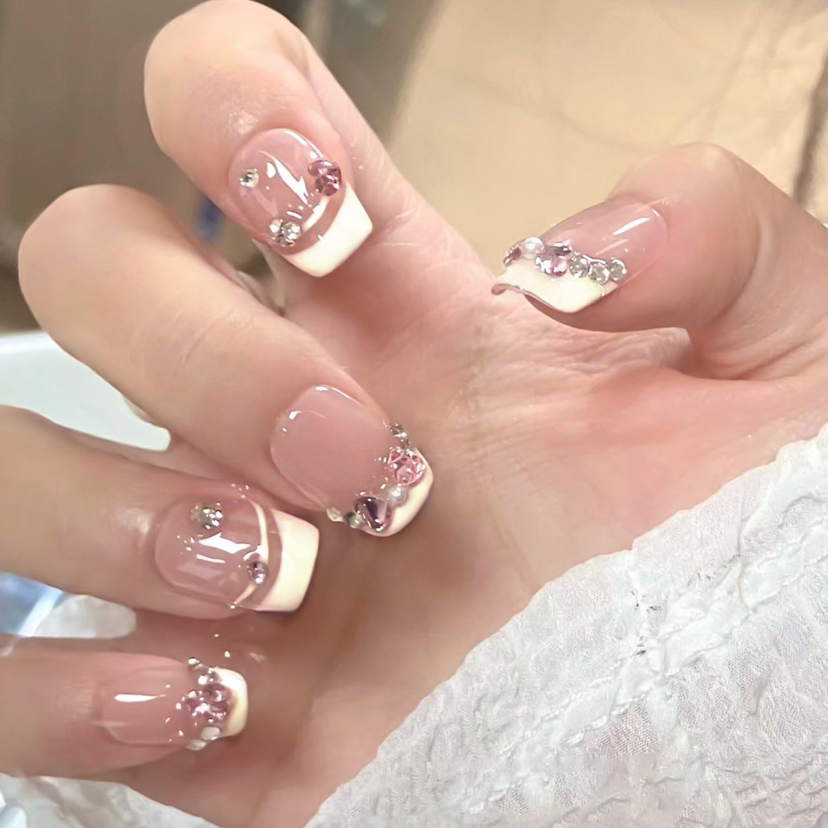 24 Stück Herbst-Stil Mittellan – Nail Art Cat Eye Bewertung und Preis