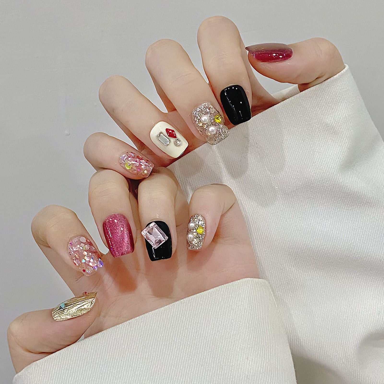 Handgemachte Presse auf Nägeln – Nail Art Cat Eye Bewertung und Preis