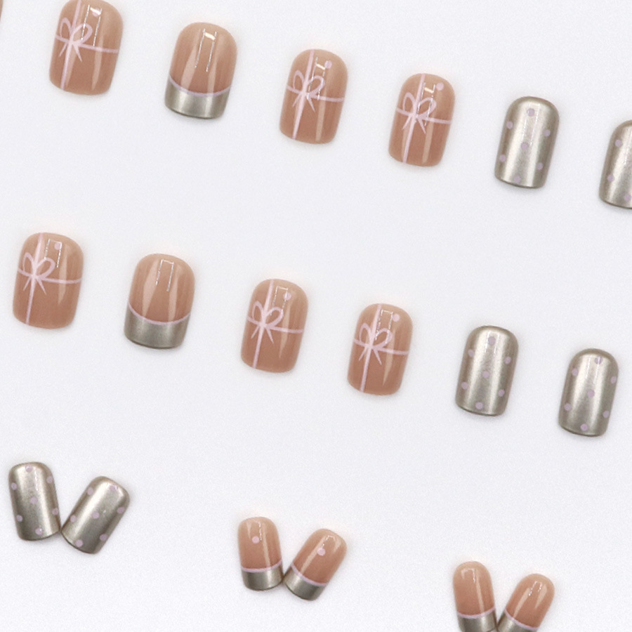 Kurze, quadratische Kunstnägel – Nail Art Xs Bewertung und Preis